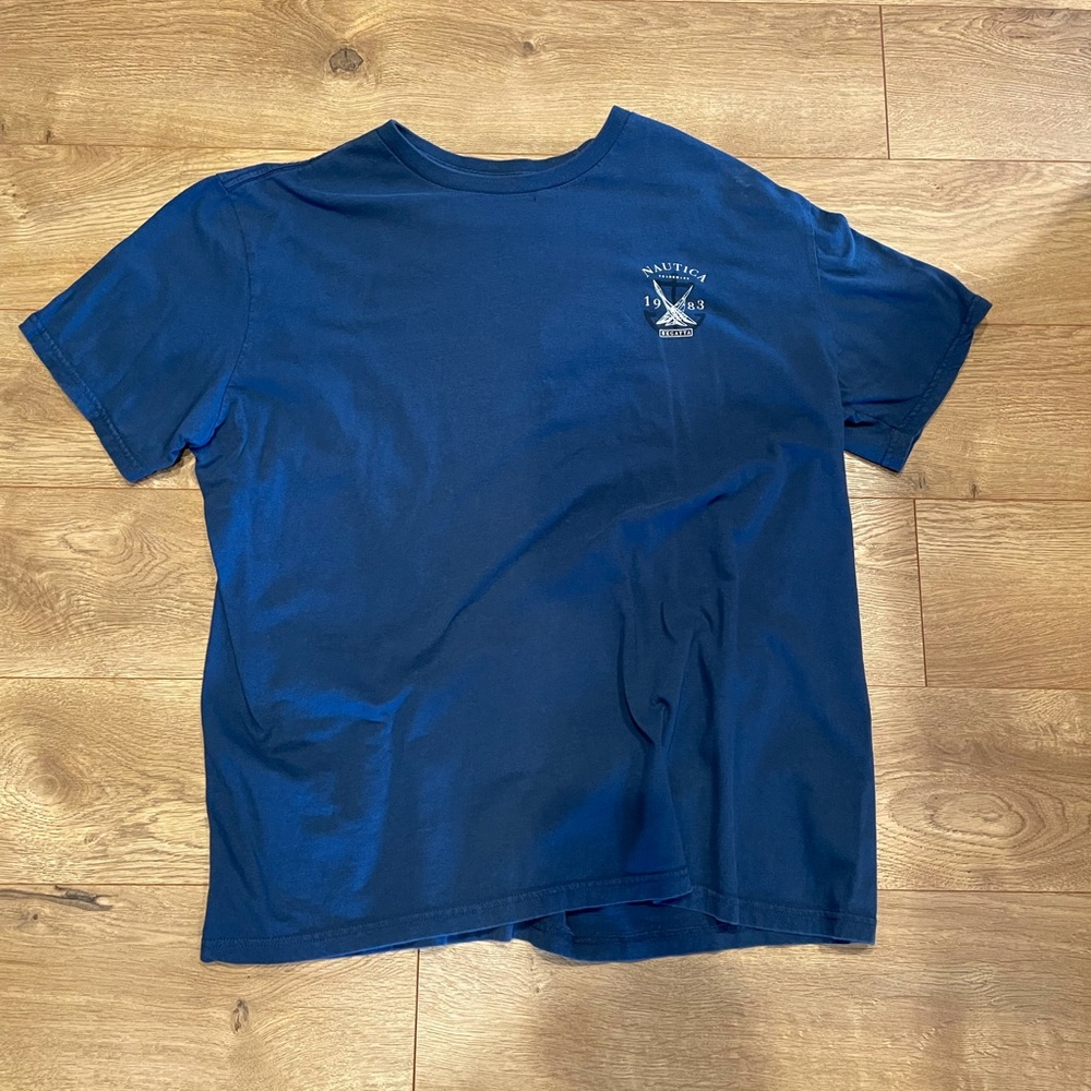 Nautica T-shirt